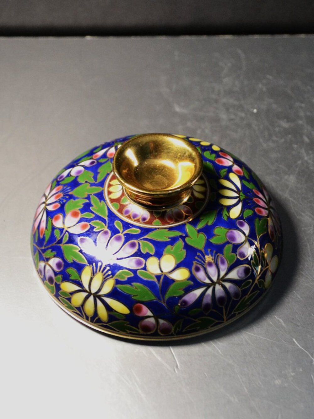 Traditional Thai Benjarong Ginger Jar Ornate Cobalt Blue Gold Enamel With Lid - Picture 6 of 7